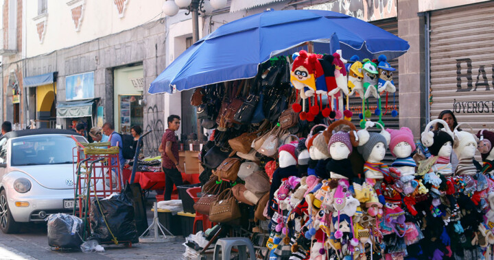 Ambulantes volveran a vender al CH: No importa Coronavirus