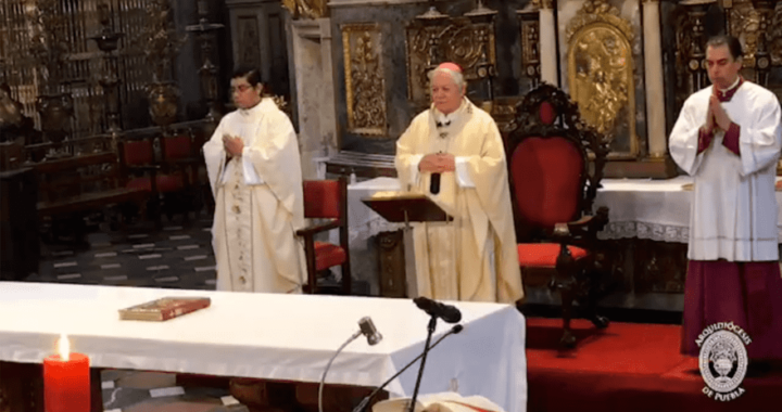 Es momento de valorar las vidas: arzobispo de Puebla