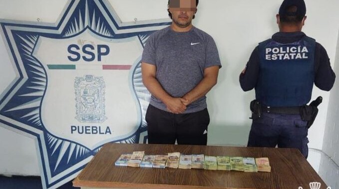 Asegura SSP a un hombre con 452 mil pesos en efectivo