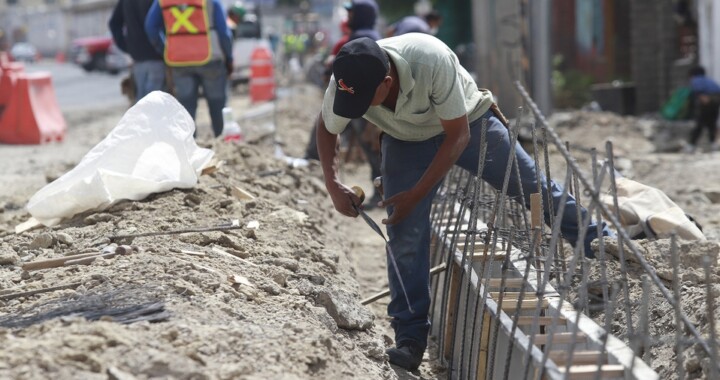 Gobierno del Estado cerrará el año con una inversión grande en obra pública: Barbosa