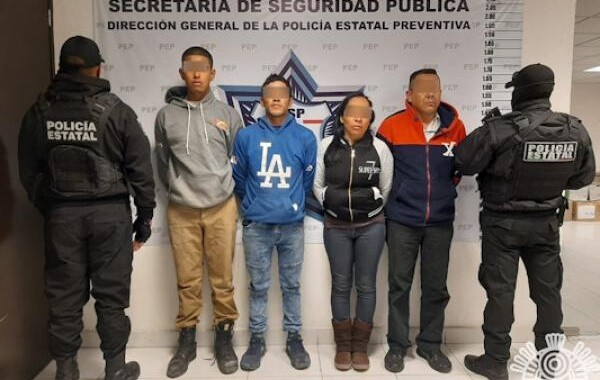 Detienen a cuatro presuntos distribuidores de droga en Santa Lucía