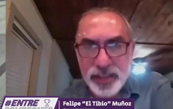 Motiva “El Tibio” Muñoz a los nuevos atletas poblanos