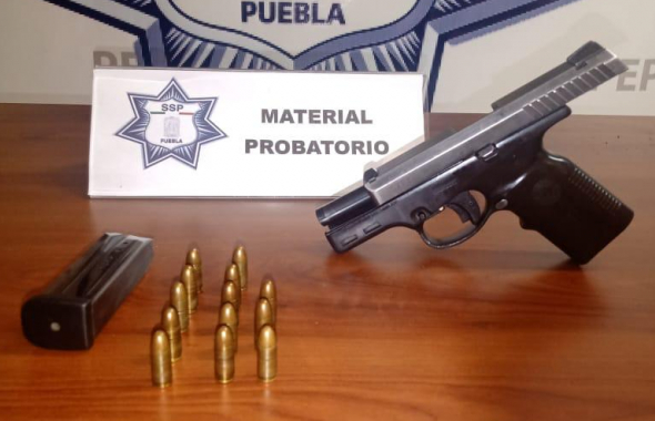 Hallan arma de fuego olvidada en Soriana Torrecillas