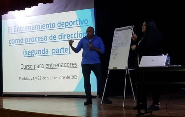 INPODE capacita a entrenadores rumbo a los Paranacionales CONADE 2021