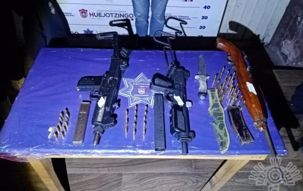 Capturan a cuatro personas con armas de fuego en Huejotzingo