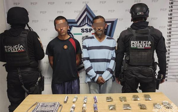 Atrapan a dos presuntos narcovendedores en la colonia 16 de septiembre