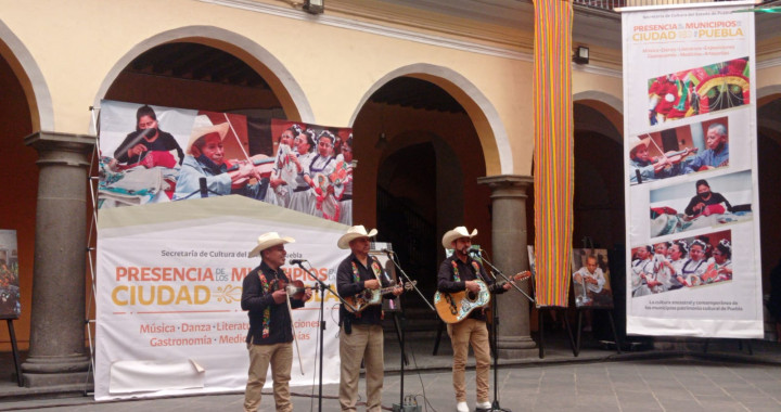 Se realizó un gran evento en la Casa de la Cultura en apoyo a los Municipios de Puebla