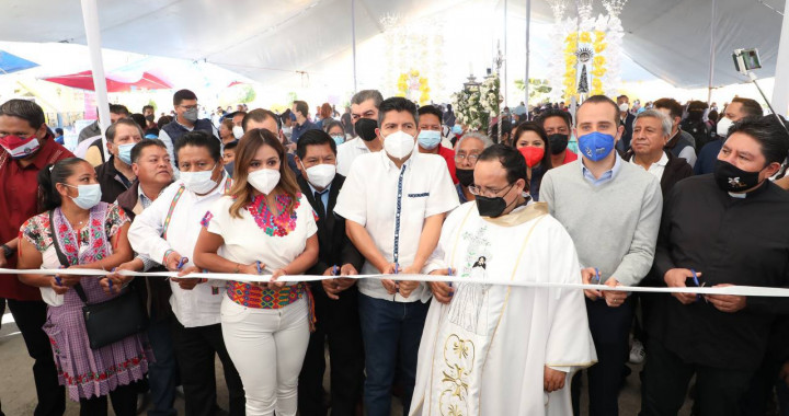 Celebra Puebla el Festival de la Gordita en la Resurrección
