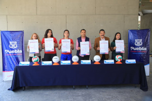 Torneo Municipal de Voleibol y cachibol en los barrios de Puebla