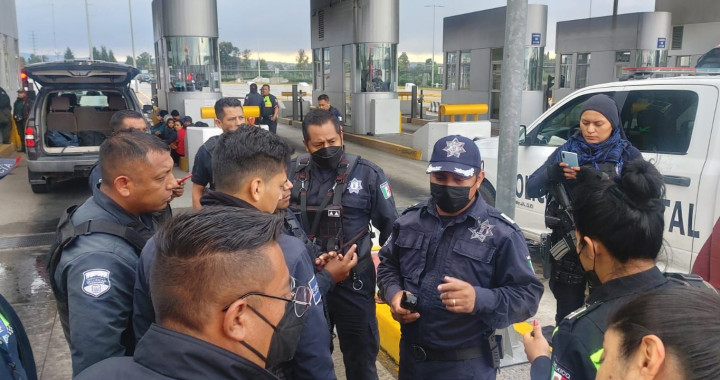 Auxilian policía estatal y municipal a 12 migrantes centroamericanos