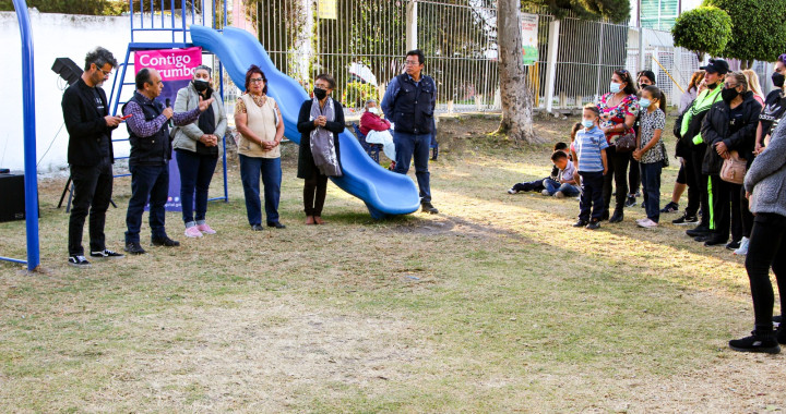 Estrenan juegos infantiles en la colonia Las Hadas