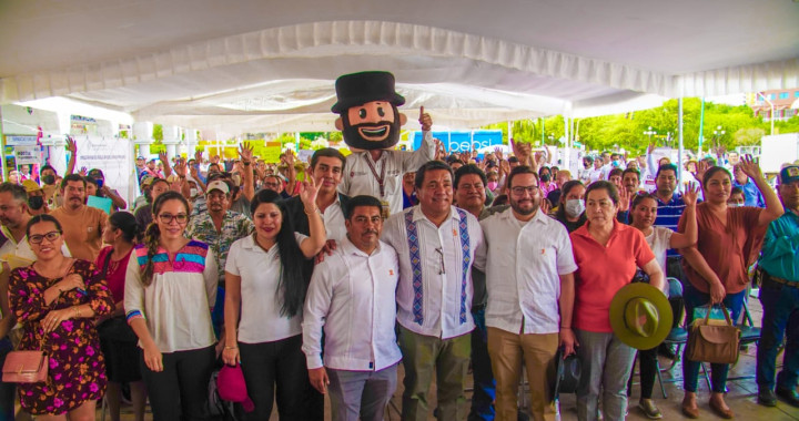 En “Martes Ciudadano”, SEGOB beneficia con títulos de propiedad en la Mixteca