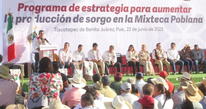 Gobierno de Puebla hace equipo con AMLO para garantizar mejores condiciones de vida, reafirma Sergio Salomón