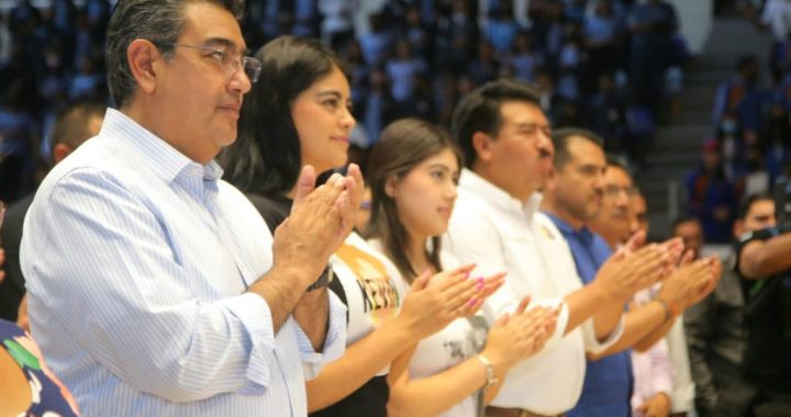 Garantizar futuro y desarrollo pleno de jóvenes, prioridad del gobierno de Puebla: Sergio Salomón