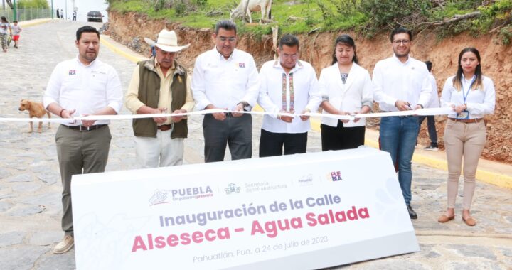 Con política social de cercanía, gobierno de Sergio Salomón construye un mejor futuro para Puebla