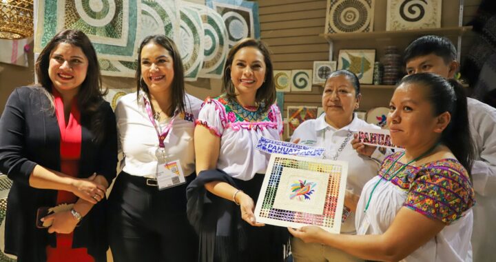 Inauguran Gaby Bonilla y Marta Ornelas stand de Puebla en Tianguis Turístico Internacional