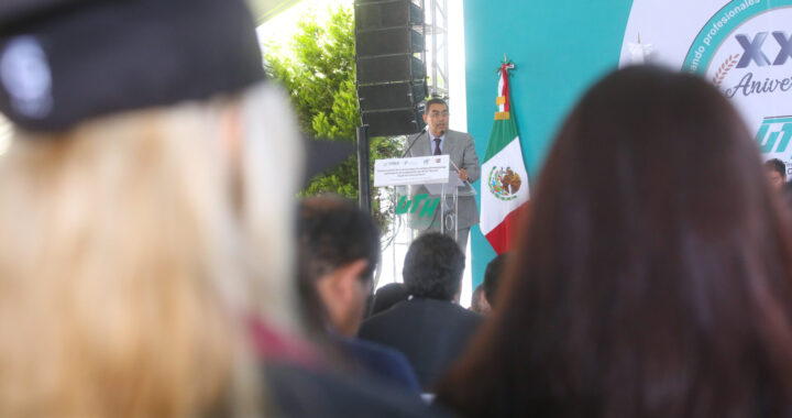 Desde Huejotzingo, Sergio Salomón ratifica respaldo del gobierno de Puebla al magisterio