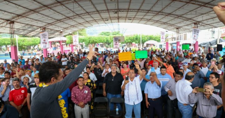 Vamos firmes pero sin soberbia, con humildad y convencidos que somos leales a Puebla: Nacho Mier