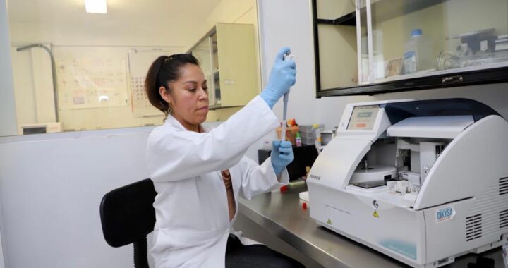 Recibe SMDIF reconocimiento nacional por la calidad de su laboratorio