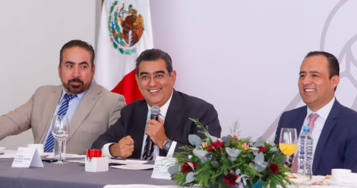 Reafirma Puebla cercanía con grupos vulnerables
