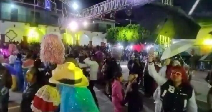 Sangriento cierre de carnaval en Moyotzingo; mueren dos sujetos por balacera