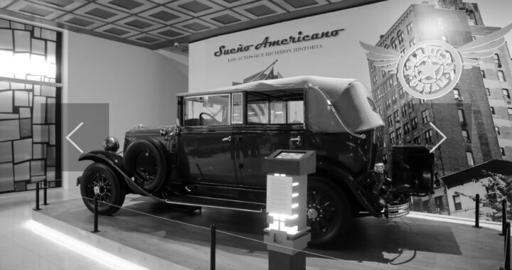 Arranca exposición “Sueño americano: los autos que hicieron historia”