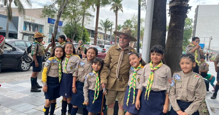 Desfile de scouts por su aniversario 90 en la Ciudad de Puebla