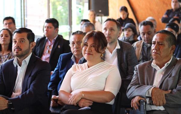 Fomenta gobierno estatal eficiencia energética en Puebla