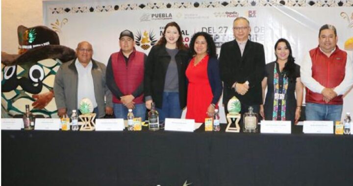 Lanza gobierno estatal tercera edición de “Expo Mezcal Orgullo Puebla”