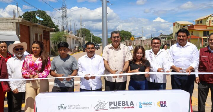 Inaugura Salomón techado de la plaza cívica de la escuela “Ricardo Flores Magón”