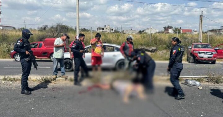 Asesinan sujetos a mujer en persecusión sobre carretera Valsequillo