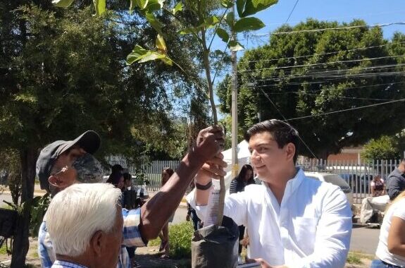 Sembremos Esperanza, una política ambiental para el desarrollo sostenible: Armenta