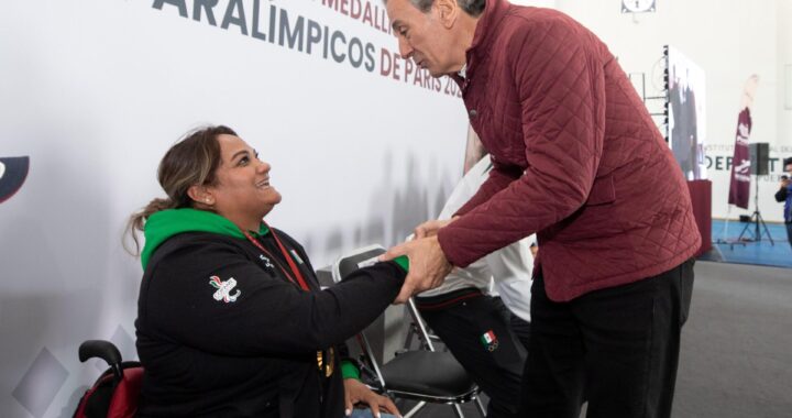 Chedraui orienta obras educativas a la niñez poblana